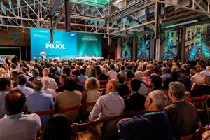 Junts reuneix 600 càrrecs municipals a Vilafranca per preparar les eleccions de 2027