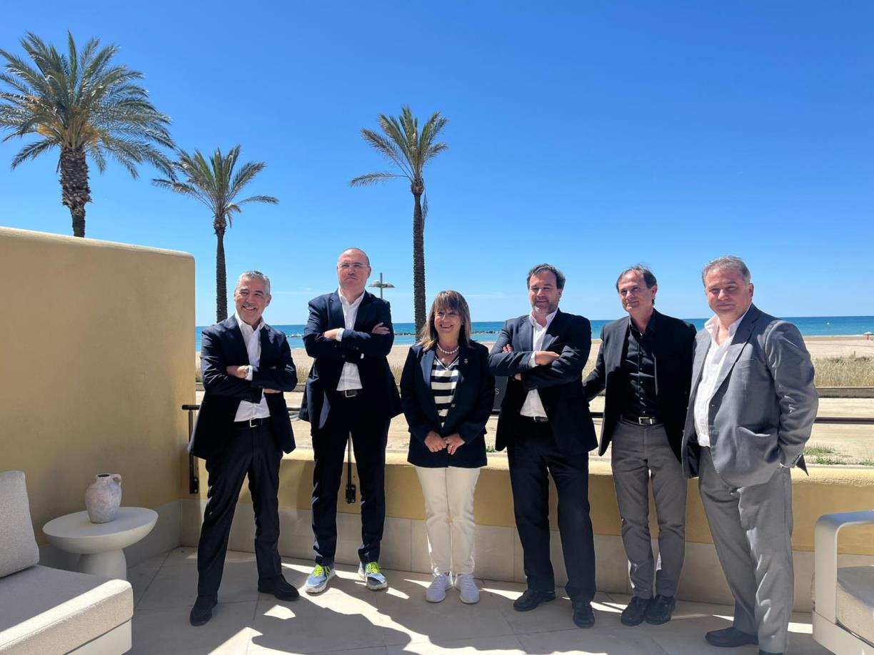 Kronos Homes presenta Dune a Cubelles, un nou residencial en primera línia de mar. Kronos Homes 