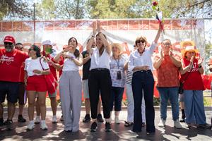 La 28a Festa de la Rosa a la Pineda de la Vilanoveta. Eix