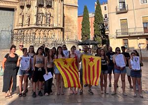 La Barraca i l’Esquerra Independentista impulsen la 31a Penjada d’Estelades i una nova Festa Major Popular a Vilafranca. EIX