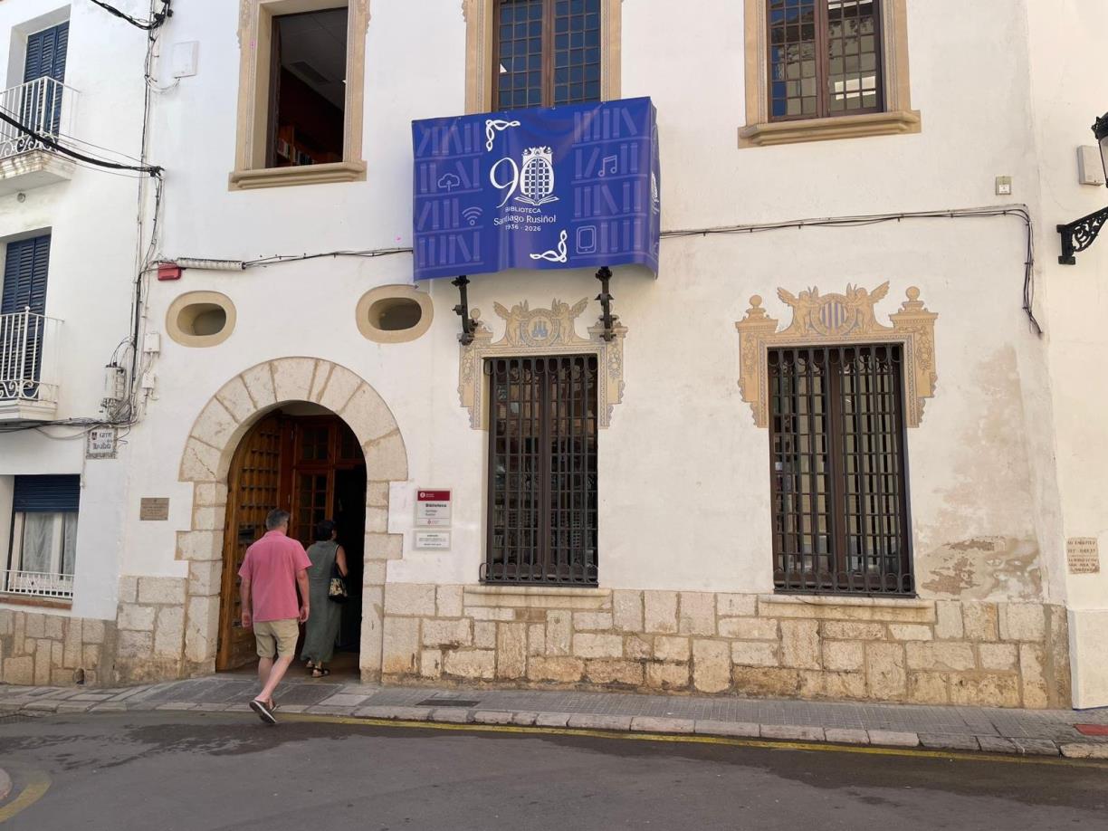 La Biblioteca Santiago Rusiñol celebra 90 anys com a referent cultural de Sitges. Ajuntament de Sitges