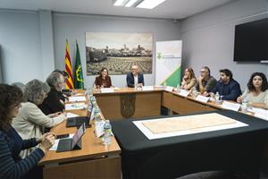 La consellera Paneque analitza amb alcaldes i alcaldesses del Penedès millores de mobilitat i mesures de descarbonització a la comarca