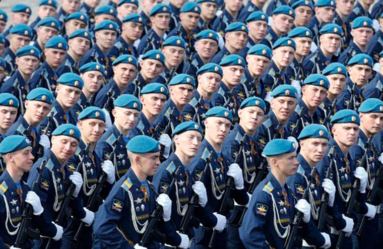 La desfilada del Dia de la Victòria a la Plaça Roja de Moscou . Telesur