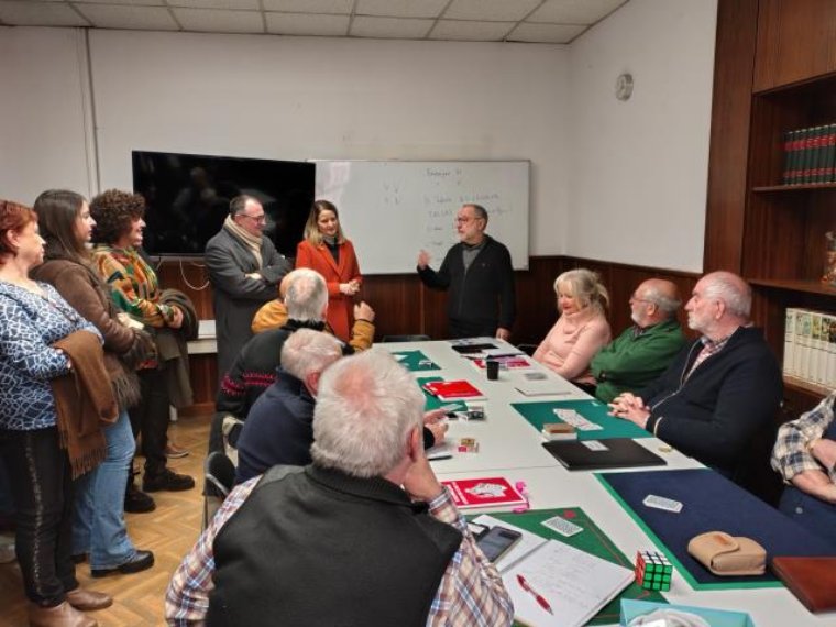 La Generalitat estudiarà el projecte de Vilanova per crear un equipament estable d’atenció a les persones sense llar. Ajuntament de Vilanova