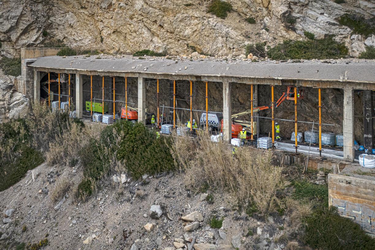 La línia R2 Sud, entre Sitges i Garraf, en obres, a vista de dron. ACN