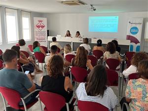 La Mancomunitat Penedès-Garraf presenta l’informe sobre l’evolució del mercat de treball i aborda els perfils professionals que es necessiten. Mancomu