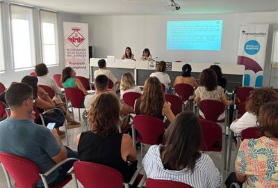 La Mancomunitat Penedès-Garraf presenta l’informe sobre l’evolució del mercat de treball i aborda els perfils professionals que es necessiten. Mancomu