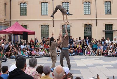 La Mostra Igualada tanca la 37a edició amb 14.600 espectadors en els 41 espectacles de carrer i de sala. ACN