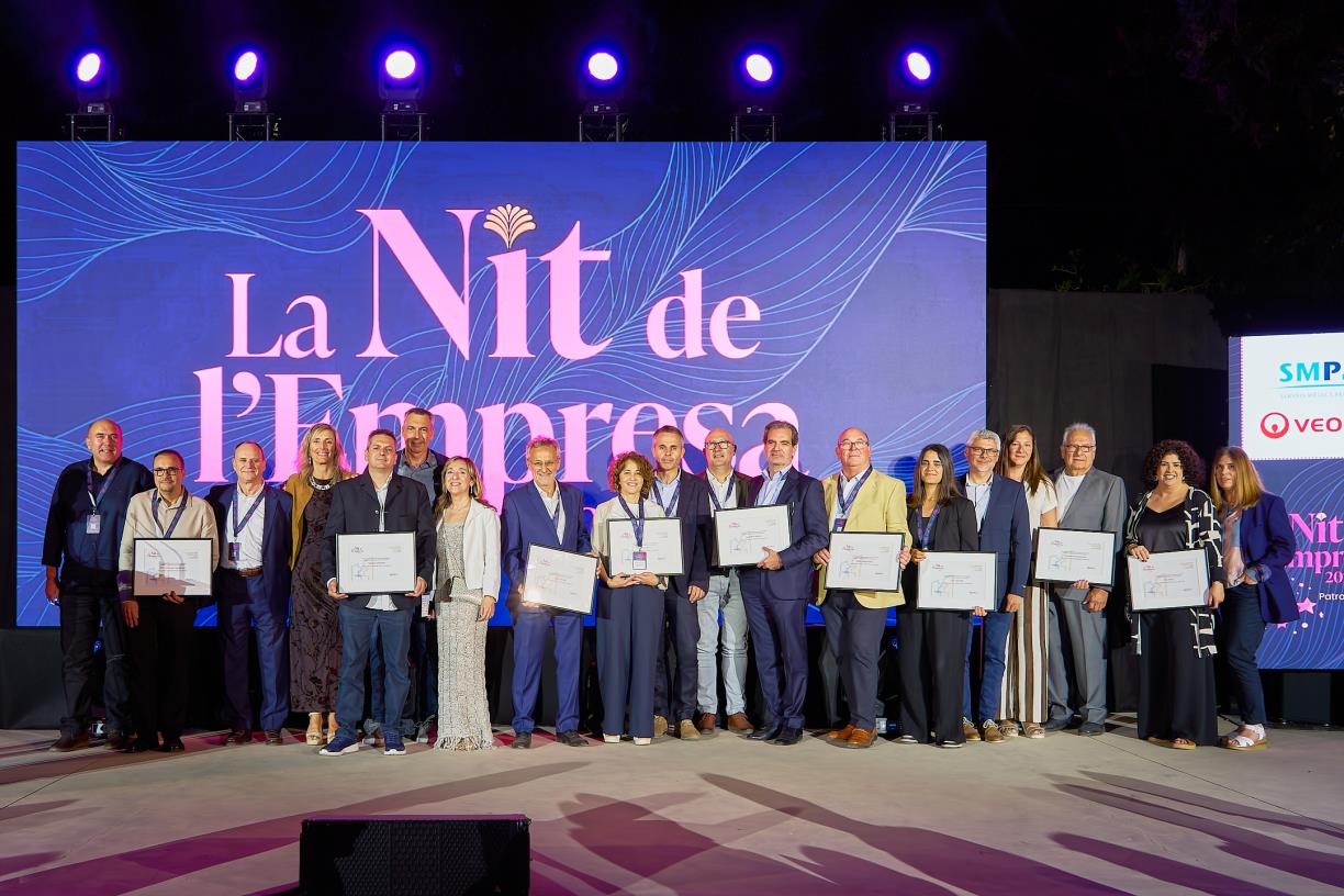 La Nit de l’Empresa 2026 reconeix Eix Diari pels seus 25 anys com a pioner de la premsa digital al territori. FEGP