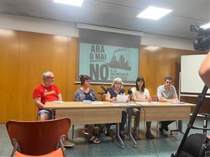 La plataforma cívica alerta de l’increment de la incineració a la cimentera de Santa Margarida i els Monjos i anuncia accions legals. EIX