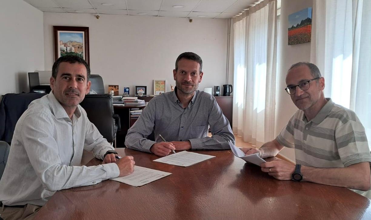 La Pobla de Claramunt i Aigua de Rigat renoven el conveni per combatre la pobresa energètica i la vulnerabilitat . Aigua de Rigat