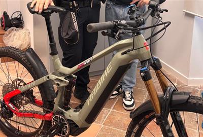 La Policia Local de Sant Pere de Ribes recupera una bicicleta elèctrica sostreta valorada en 6.000 €. Ajt Sant Pere de Ribes