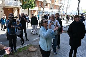 La senyora fa 70 anys que viu en un pis de la família, però a causa d’una permuta no escripturada pot anar al carrer