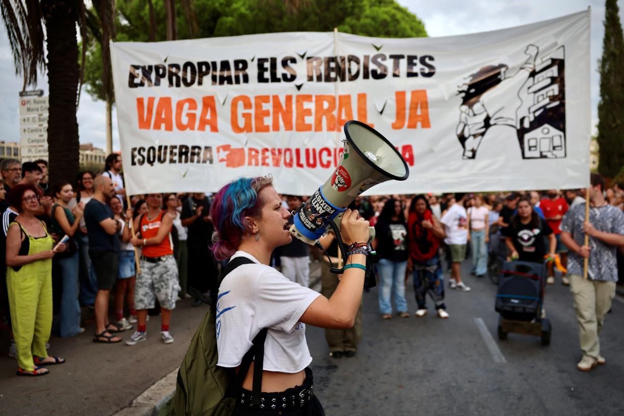 La vaga general per l’habitatge es farà l’11 de novembre: ”Lluitarem i aquesta vaga la guanyarem”. ACN