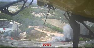 La zona afectada des d'un helicòpter.. Bombers de la Generalitat