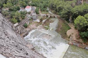 L'ACA licita la redacció del projecte constructiu per millorar els elements de desguàs de la pressa de Foix. ACN