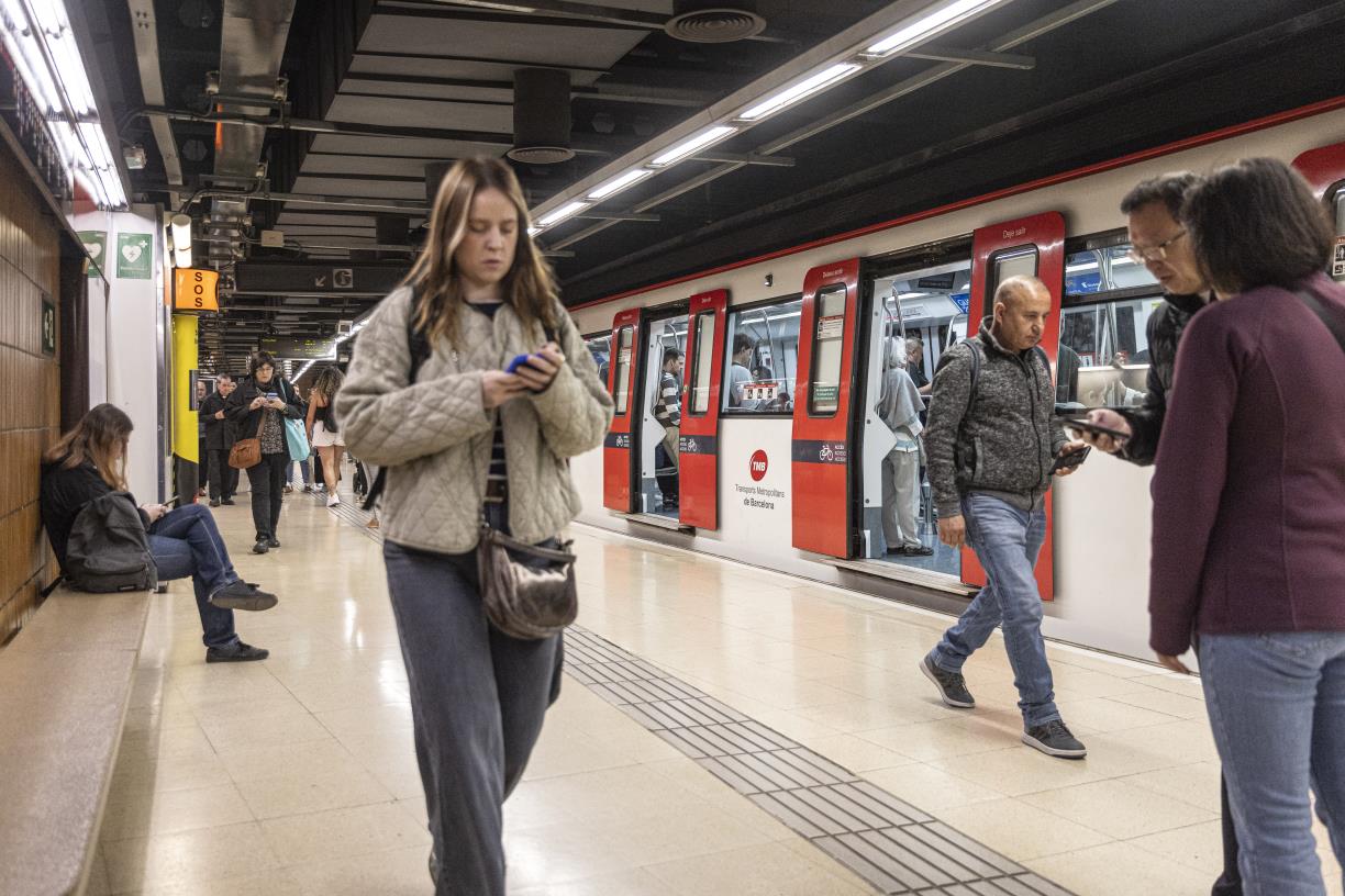 L'actualització de l'aplicació Transporta'm oferirà informació en temps real del metro i del Bicing. ACN