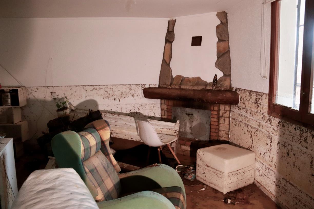 L'aiguat arrasa una casa i provoca diverses destrosses en una urbanització de Canyelles. ACN