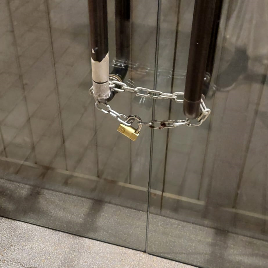 L’Ajuntament de Sant Martí Sarroca denuncia actes incívics i amenaces per la implantació dels contenidors intel·ligents. Ajt Sant Martí Sarroca