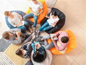 L’Ajuntament de Vilanova i la Geltrú i l’Institut Integratiu impulsen grups gratuïts de salut emocional per a la ciutadania. Ajuntament de Vilanova