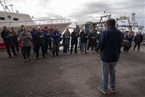 Lectura del Manifest de la pesca catalana al port de Vilanova