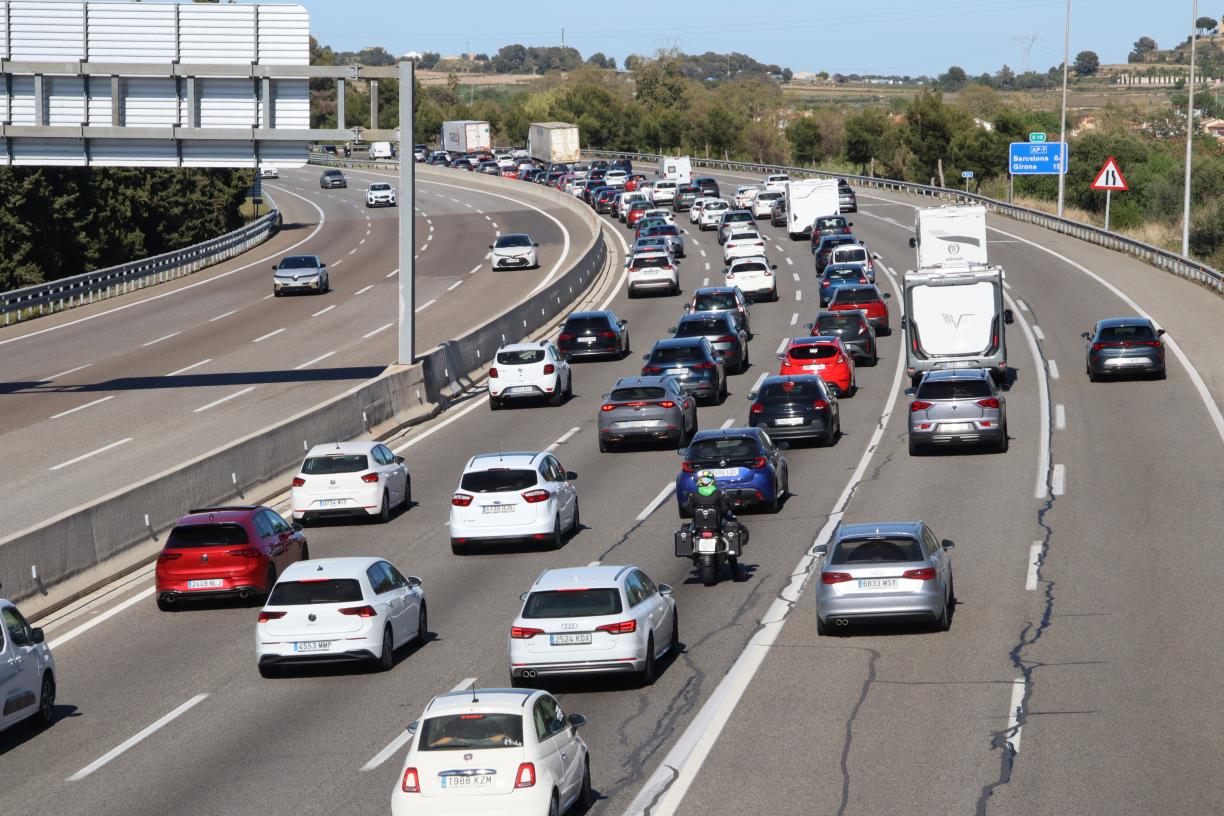 Les carreteres catalanes no registren cap accident mortal en tota la Setmana Santa. ACN