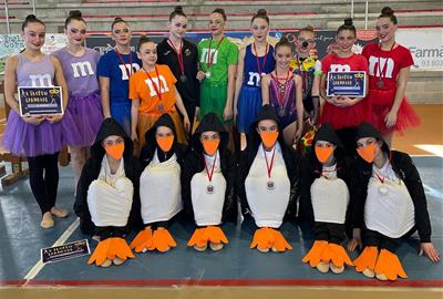 Les gimnastes del CG Vilanova. Eix