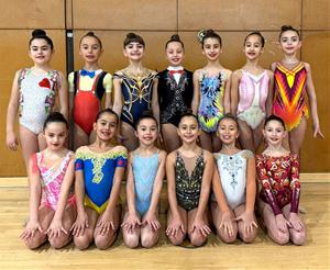 Les gimnastes del Club Rítmica Olèrdola . Eix