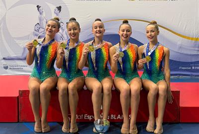Les gimnastes del Club Rítmica Vilafranca. Eix