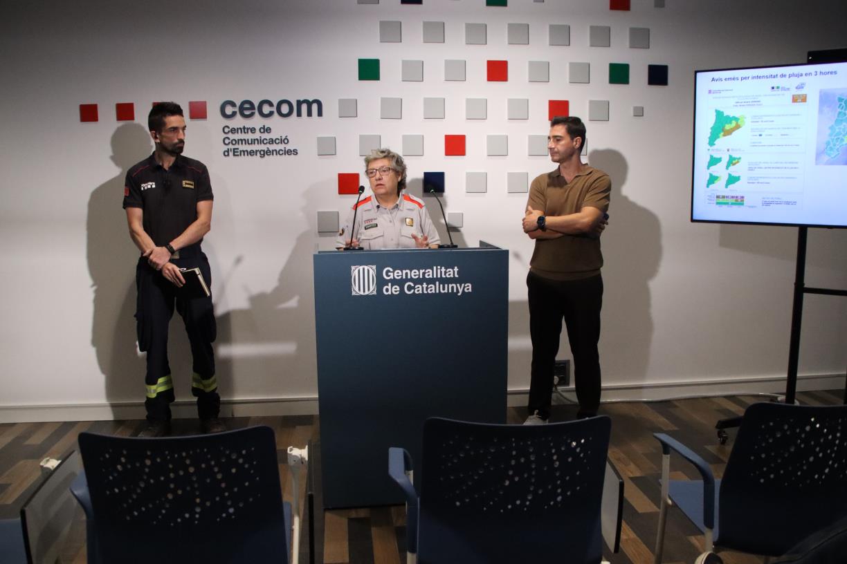 Les pluges deixen més de 90 litres a l'Anoia, complicacions de mobilitat i dos rescatats d'un vehicle arrossegat a Gavà. ACN