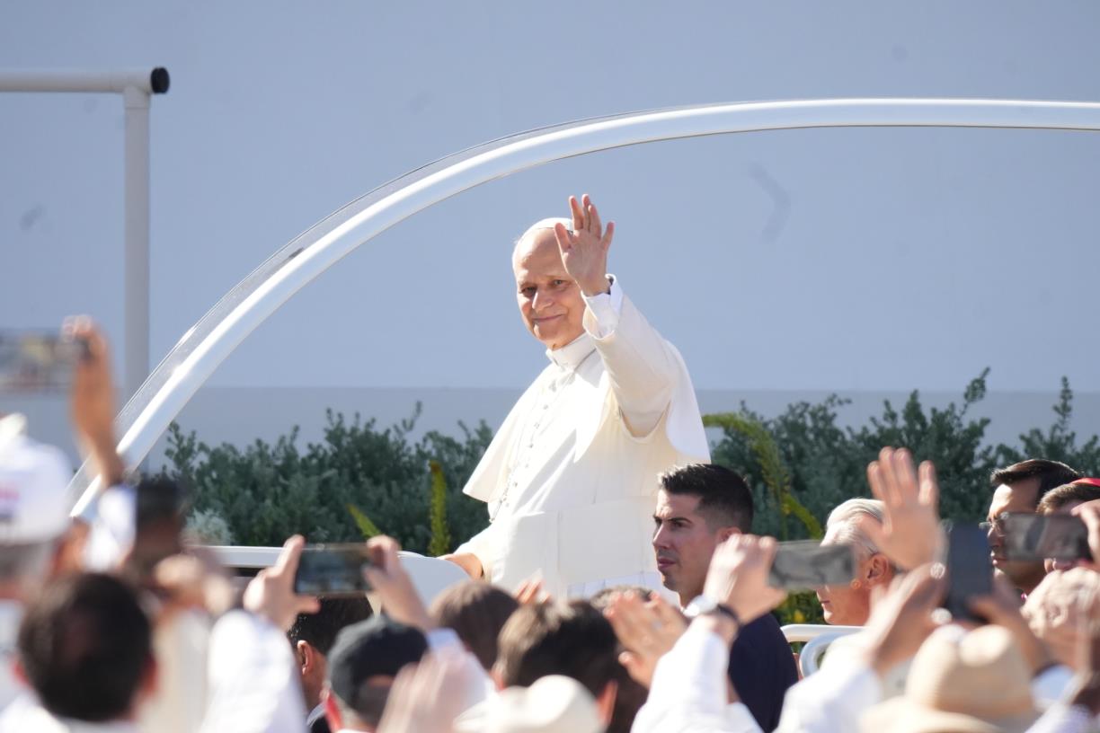 Lleó XIV, prop de la Cibeles de Madrid, on ha estat rebut per més d'un milió de persones. ACN / Javier Barbancho