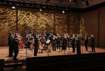 La Camerata dirigida per Lorenza Borrani (2024) / Foto: Sílvia Poch