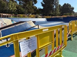 L’Skatepark de les Roquetes estrena nova imatge amb un grafit col·lectiu. Ajt Sant Pere de Ribes