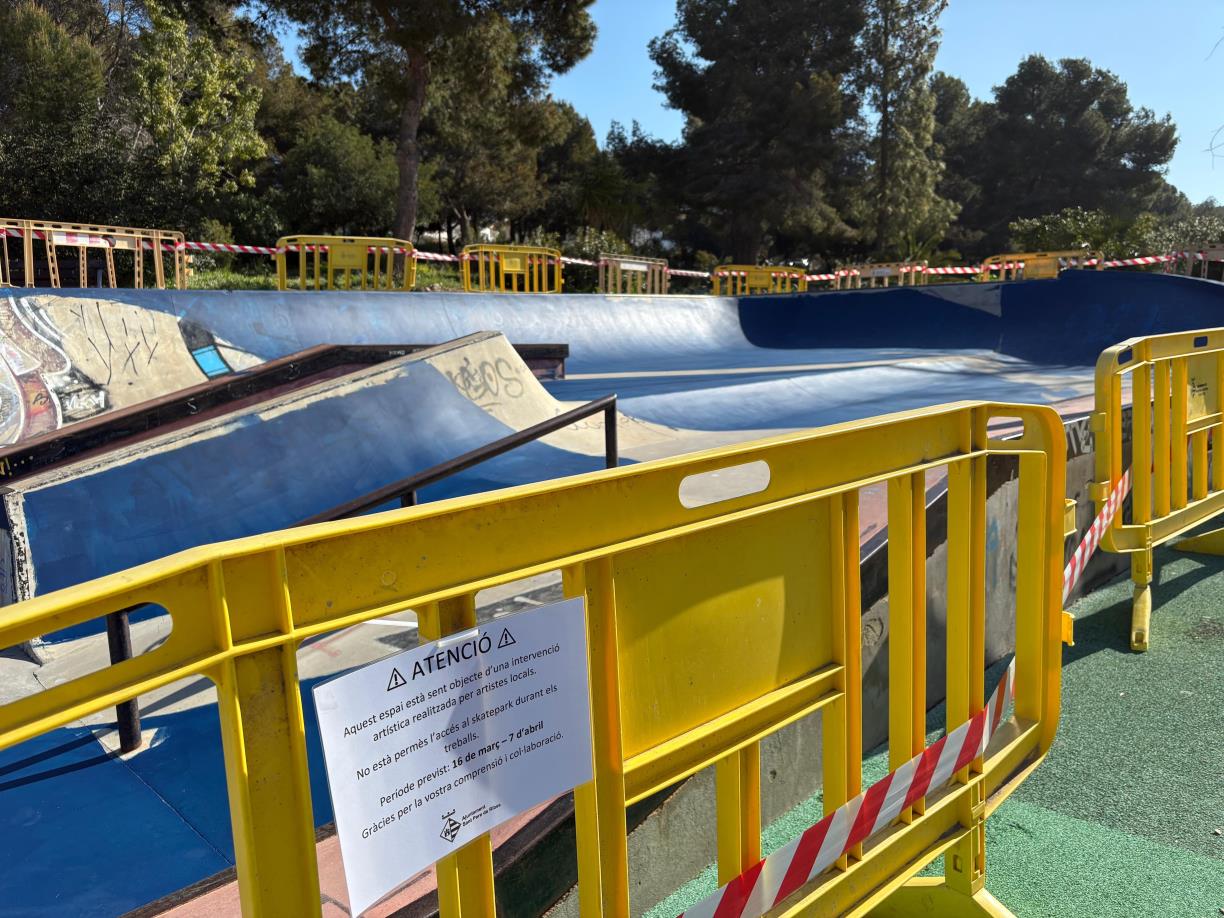 L’Skatepark de les Roquetes estrena nova imatge amb un grafit col·lectiu. Ajt Sant Pere de Ribes