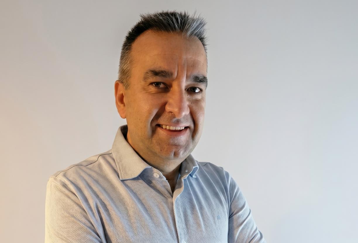 Mariano Gutiérrez. Eix