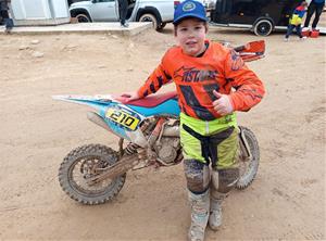 Mateo Muñoz-Reja. Eix