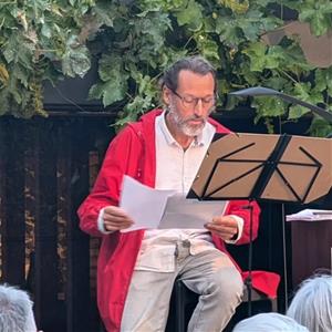 Més de 350 persones consoliden el Festival de Poesia a les Caves de Sant Sadurní d’Anoia