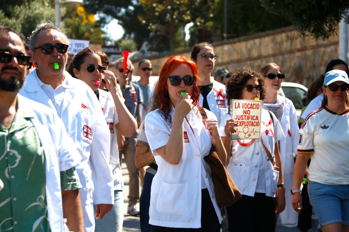 Metges de Catalunya anuncia vaga indefinida de facultatius a partir de l'octubre. ACN