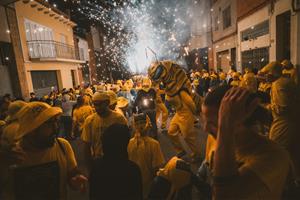 Milers de persones celebren el 45è aniversari de la Festa de la Fil·loxera al ritme d’Els Catarres