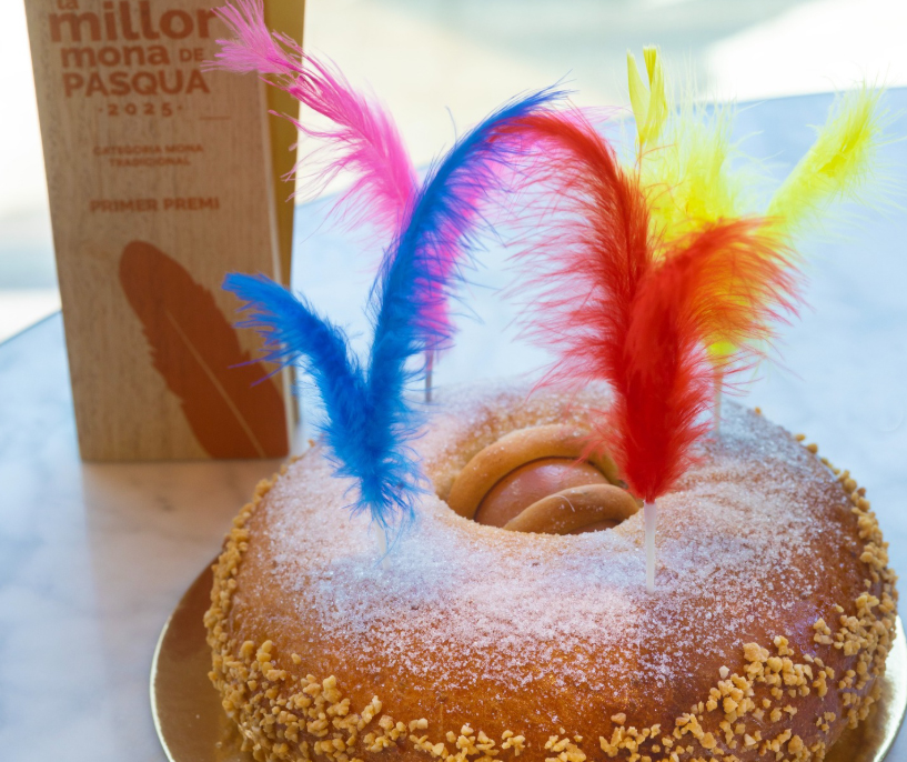 Millor mona de pasqua. Eix