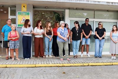 Minut de silenci a Olivella per l'home mort en ser arrossegat per la rierada d'aquest dimecres. ACN