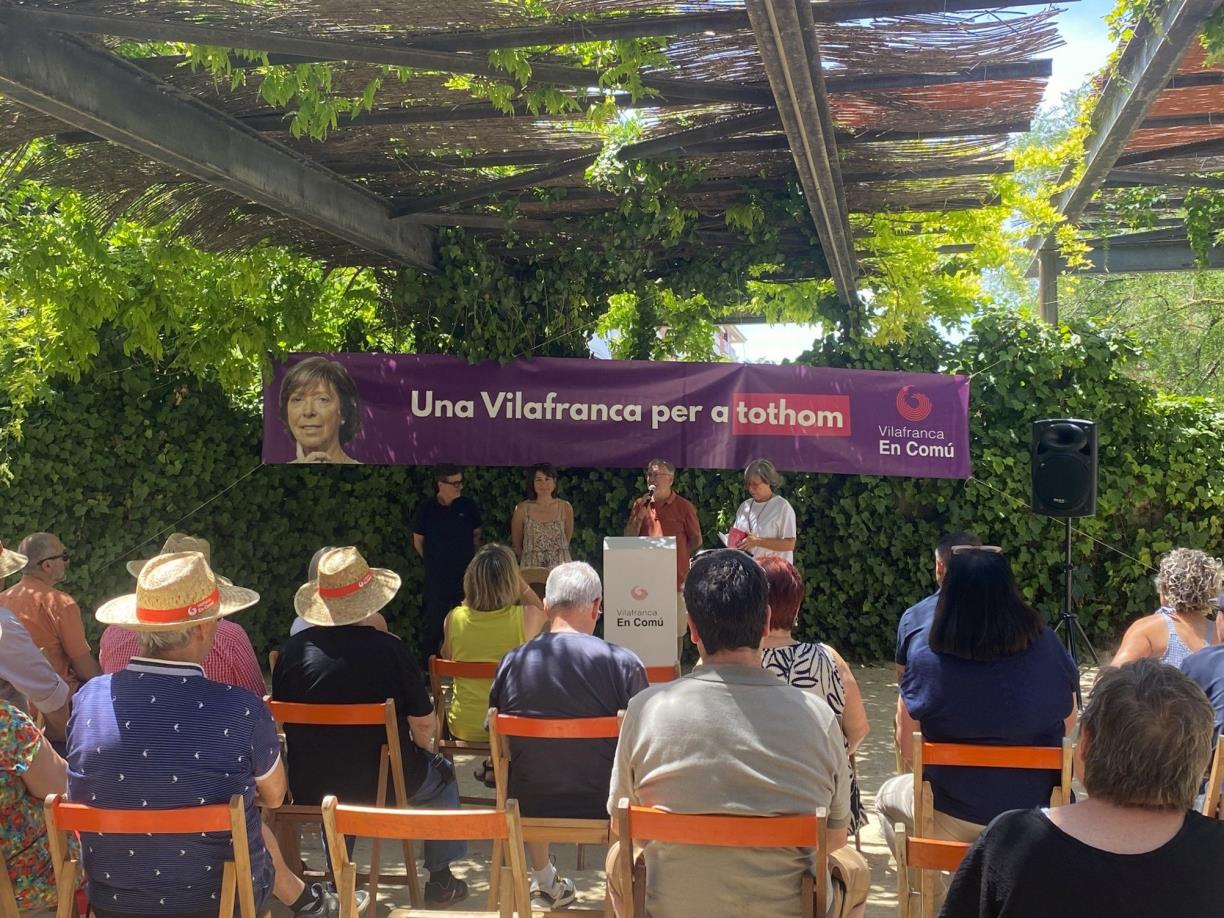 Montse Romagosa serà la candidata de Vilafranca en Comú a les municipals amb David Espínola com a número dos. Vilafranca en comú