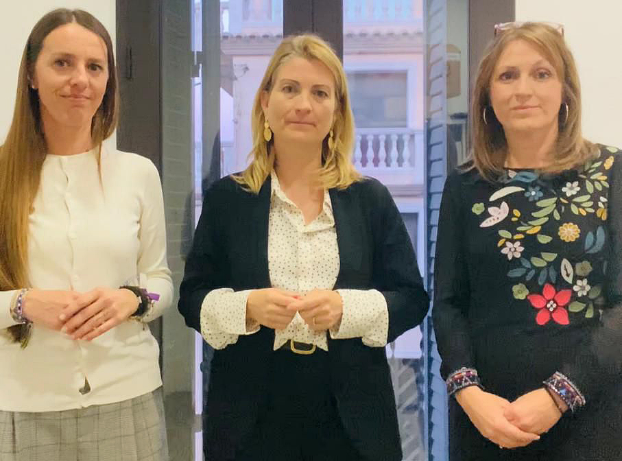 Montserrat Ventosa, Raquel Sans i Marta Ventura. Eix