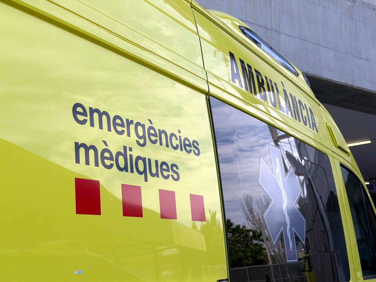 Mor un home de 39 anys en caure de la teulada on feia tasques de manteniment a Igualada. ACN