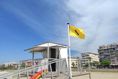 Mor un home de 70 anys mentre es banyava a la platja de l'Estany-Mas Mel de Calafell. Ajuntament de Calafell
