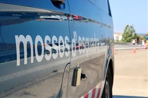 Mor una veïna de Cabrera d'Anoia de 50 anys en un xoc frontal entre un cotxe i un camió a Sant Sadurní d'Anoia. ACN