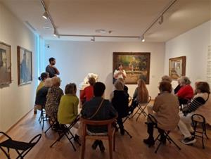 Museus de Sitges i el CAP impulsen un projecte pioner per combatre la solitud de les persones grans a través de l’art. Museus de Sitges