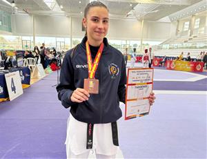 Noa Basart Sánchez va aconseguir una meritòria tercera posició. Eix