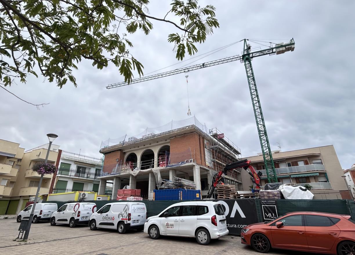 Obres del Casal Municipal de Cunit. Eix