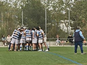 Pinya del Sel Vilanova / Rugby Nova Olivella . Eix